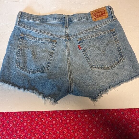Levis 501 Distressed Shorts Jeans Jorts Cut-Offs Button Fly High Rise Denim Fray - Picture 7 of 7